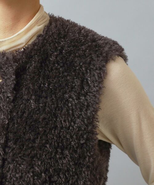 DRESSTERIOR(ドレステリア)の「【otonaMUSE 11月号掲載】エコファージレ(ノーカラーコート・レディース・チャコールグレー/ナチュラル・34/36/38)」の10枚目の写真