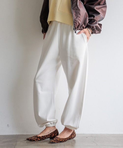 HEREIAM（ヘレイアム）の「【HEREIAM】リラックスフォルムJOG（スウェットパンツ・レディース・ブラック/オフホワイト/グレー・MEDIUM/SMALL）」の6枚目の写真