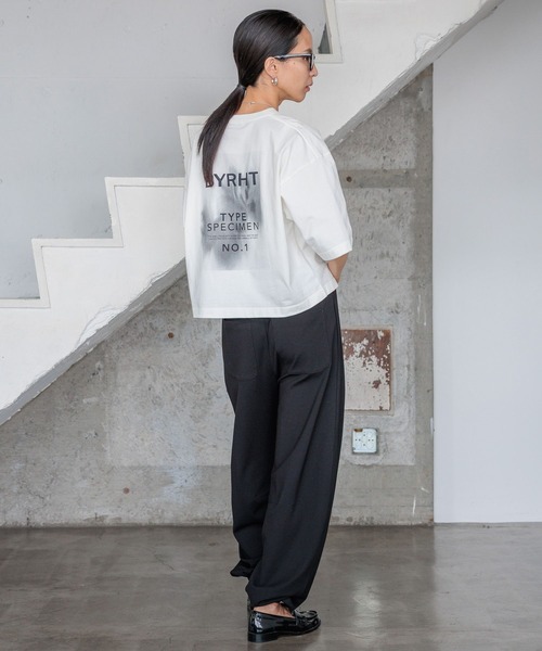 HEREIAM（ヘレイアム）の「【HEREIAM】リラックスフォルムJOG（スウェットパンツ・レディース・ブラック/オフホワイト/グレー・MEDIUM/SMALL）」の17枚目の写真