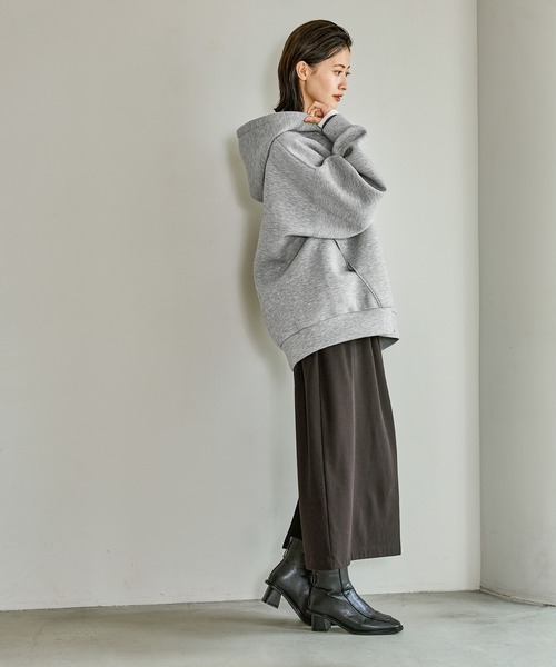 LAKOLE（ラコレ）の「ダンボールジップパーカー / 588558（パーカー・レディース・レッド/テラコッタ/モカ/杢グレー/ブラック/グリーン・FREE）」の10枚目の写真