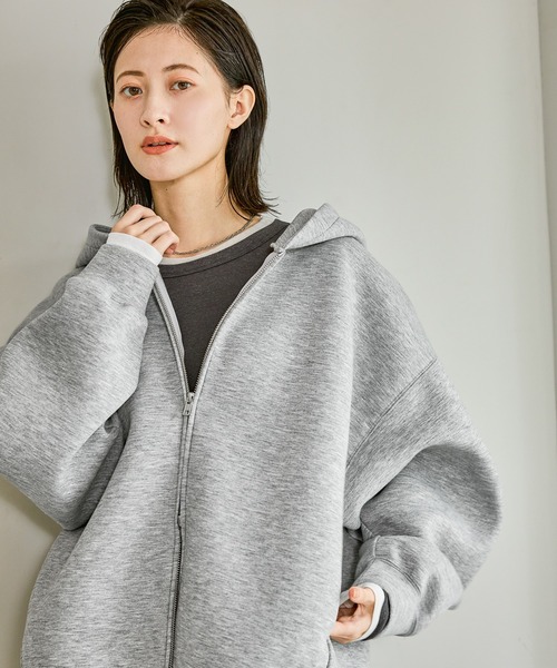 LAKOLE（ラコレ）の「ダンボールジップパーカー / 588558（パーカー・レディース・レッド/テラコッタ/モカ/杢グレー/ブラック/グリーン・FREE）」の17枚目の写真