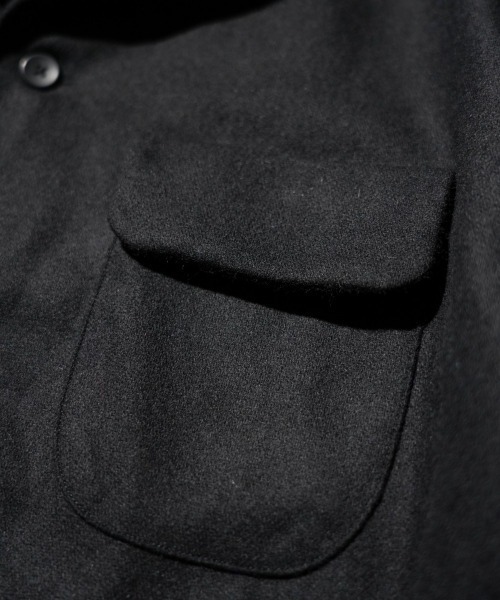TOWNCRAFT（タウンクラフト）の「TOWNCRAFT / タウンクラフト 50S W-FLAP LOOPCOLLAR SHIRT MADE IN JAPAN ウール 開襟 オープンカラー ループカラー シャツ（シャツ/ブラウス・メンズ・ブラック系その他・LARGE/MEDIUM）」の6枚目の写真