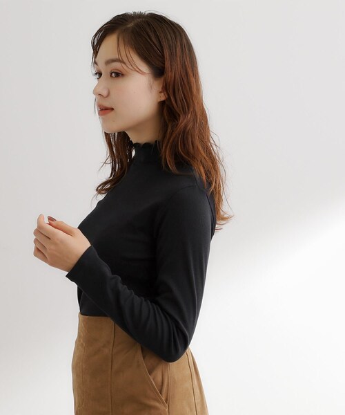 grove（グローブ）の「毎日にちょうどいい、テレコメロータートルネック（Tシャツ/カットソー・レディース・ブラック/ブラウン系その他/オフホワイト/ワインレッド・02/03/01/05/04）」の16枚目の写真