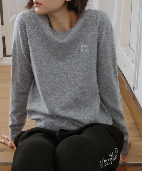 muahmuah(ムーアムーア)の「A'GEM/9 × .kom 『muah muah/ムーアムーア』STITCH WOOL ROUND KNIT/ステッチウール ラウンドニット(ニット/セーター・レディース・ピンク/グレー/ブルー/アイボリー・FREE)」の1枚目の写真