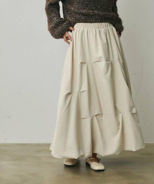 Lunea（ルネア）の「デザインバルーンロングスカート（スカート・レディース・ベージュ/ホワイト/ブラック・FREE）」の3枚目の写真