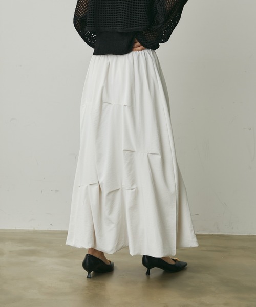 Lunea（ルネア）の「デザインバルーンロングスカート（スカート・レディース・ベージュ/ホワイト/ブラック・FREE）」の15枚目の写真