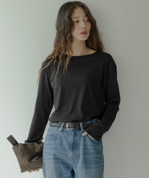 URBAN RESEARCH Sonny Label（アーバンリサーチサニーレーベル）の「『UR TECH』蓄熱ベーシックロングTシャツ（Tシャツ/カットソー・レディース・ブラック/チャコールグレー/オフホワイト・FREE）」の6枚目の写真