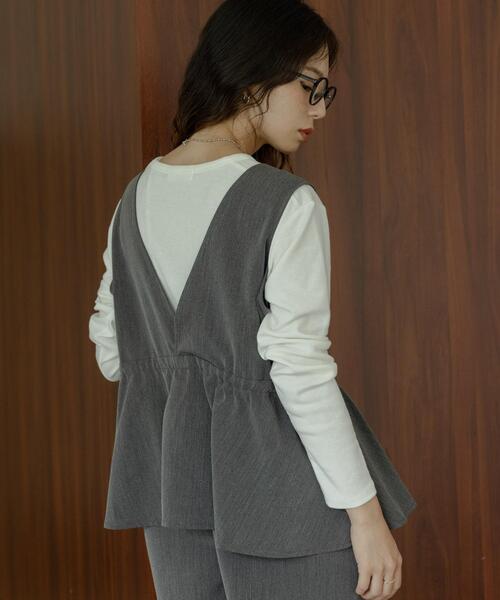 URBAN RESEARCH Sonny Label（アーバンリサーチサニーレーベル）の「『UR TECH』蓄熱ベーシックロングTシャツ（Tシャツ/カットソー・レディース・ブラック/チャコールグレー/オフホワイト・FREE）」の19枚目の写真