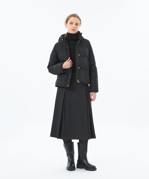 MACKINTOSH PHILOSOPHY（ﾏｯｷﾝﾄｯｼｭ ﾌｨﾛｿﾌｨｰ）の「【WEB&一部店舗限定】フーデッドショートダウン（ダウンジャケット/コート・レディース・チャコールグレー/ダークネイビー/ブラック・38/36）」の5枚目の写真