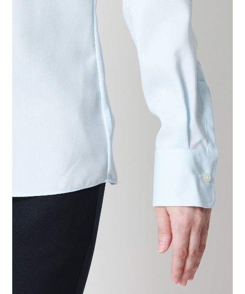 SUIT SQUARE(スーツスクエア)の「レギュラーカラーシャツ 長袖 NON IRONMAX ストレッチ 織柄 Blouse(シャツ/ブラウス・レディース・サックスブルー・40(11号)/38(9号)/36(7号)/42(13号))」の8枚目の写真