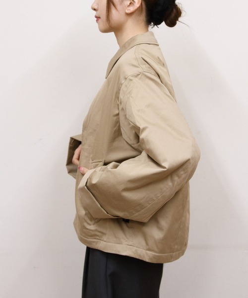 GYMPHLEX（ジムフレックス）の「GYMPHLEX/ジムフレックス　ショートコート　A0722（ブルゾン・レディース・ベージュ/ブラック・14）」の7枚目の写真