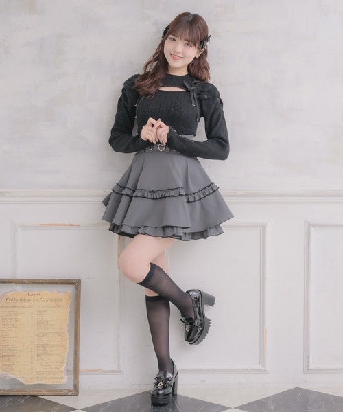 ROJITA（ロジータ）の「ハートチャームリボンローファー（ローファー・レディース・ホワイト/ブラック・SMALL/MEDIUM/LARGE）」の4枚目の写真