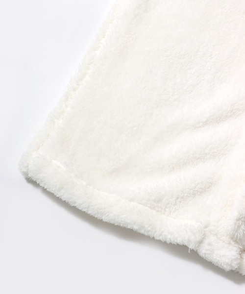 PEANUTS（ピーナッツ）の「PEANUTS SNOOPY（ピーナッツ スヌーピー）キャラクターなりきりボアフリースくるまろん（ガウン/バスローブ・レディース・オフホワイト・M-L）」の16枚目の写真