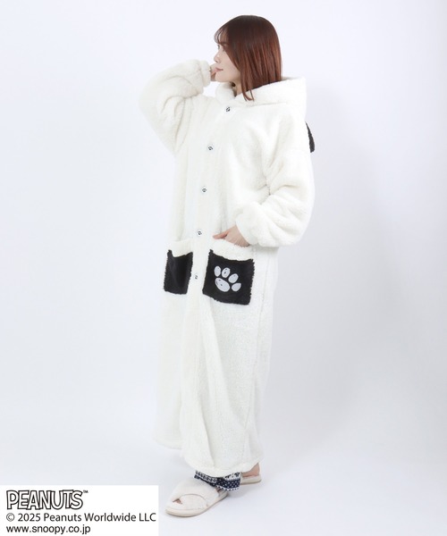 PEANUTS（ピーナッツ）の「PEANUTS SNOOPY（ピーナッツ スヌーピー）キャラクターなりきりボアフリースくるまろん（ガウン/バスローブ・レディース・オフホワイト・M-L）」の20枚目の写真