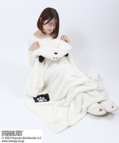 PEANUTS（ピーナッツ）の「PEANUTS SNOOPY（ピーナッツ スヌーピー）キャラクターなりきりボアフリースくるまろん（ガウン/バスローブ・レディース・オフホワイト・M-L）」の18枚目の写真