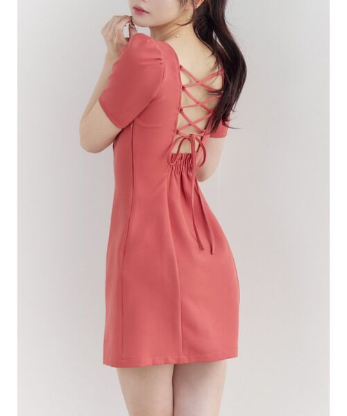 EATME（イートミー）の「パフスリーブレースアップミニワンピース（ワンピース・レディース・ピンク/オレンジ/ブラック・SMALL/MEDIUM）」の3枚目の写真