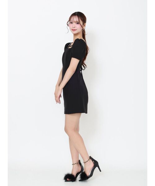 EATME(イートミー)の「パフスリーブレースアップミニワンピース(ワンピース・レディース・ピンク/オレンジ/ブラック・SMALL/MEDIUM)」の10枚目の写真