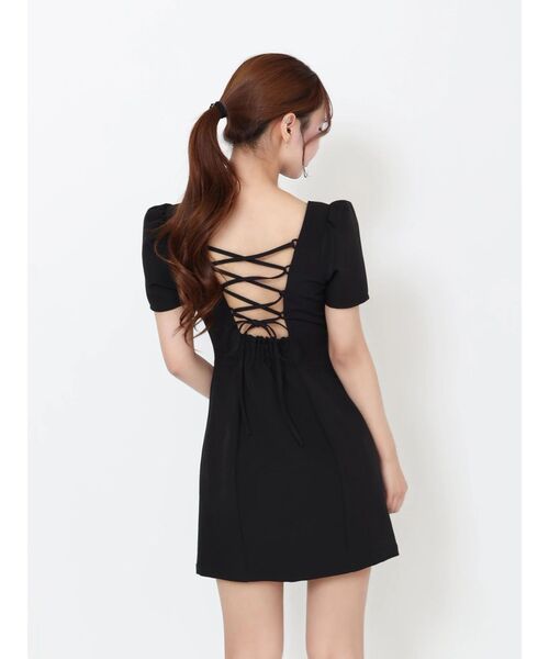 EATME（イートミー）の「パフスリーブレースアップミニワンピース（ワンピース・レディース・ピンク/オレンジ/ブラック・SMALL/MEDIUM）」の9枚目の写真