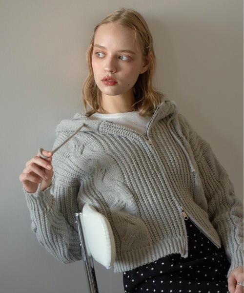 Birthday room（バースデイルーム）の「ケーブルニットダブルジップパーカー/Cable knit double zip hoodie（パーカー・レディース・グレー/アイボリー/ネイビー・FREE）」の2枚目の写真