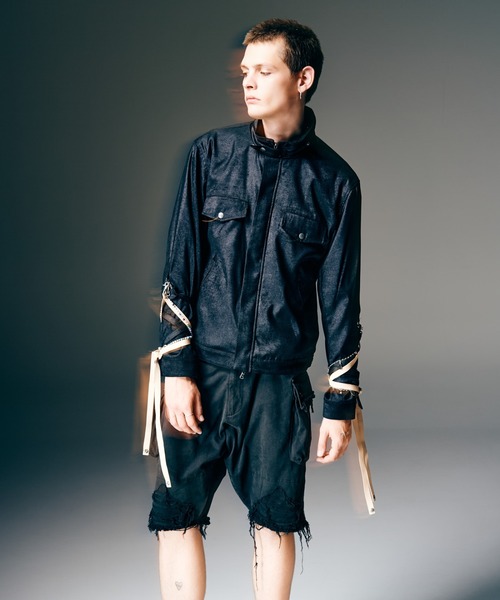 glamb（グラム）の「Crush Cargo Shorts / クラッシュカーゴショーツ（カーゴパンツ・メンズ・ブラック/カーキ・S/M/L）」の6枚目の写真