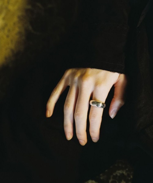 LIDNM(リドム)の「Llife FLAQUE RING(リング・メンズ・シルバー・#16/#18)」の8枚目の写真