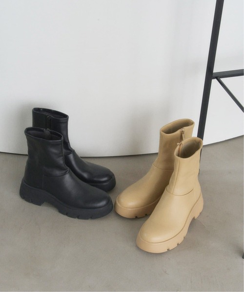 LE TALON（ルタロン）の「《WEB+高輪店限定/追加3》6cmボリュームソールフィットショートブーツ（ブーツ・レディース・ブラック系その他・LARGE/MEDIUM/SMALL/X-SMALL/X-LARGE）」の2枚目の写真