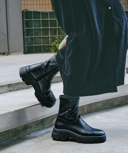 LE TALON（ルタロン）の「《WEB+高輪店限定/追加3》6cmボリュームソールフィットショートブーツ（ブーツ・レディース・ブラック系その他・LARGE/MEDIUM/SMALL/X-SMALL/X-LARGE）」の8枚目の写真