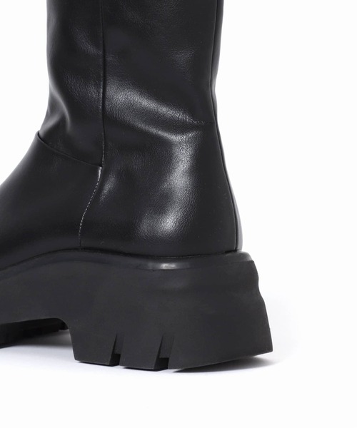 LE TALON（ルタロン）の「《WEB+高輪店限定/追加3》6cmボリュームソールフィットショートブーツ（ブーツ・レディース・ブラック系その他・LARGE/MEDIUM/SMALL/X-SMALL/X-LARGE）」の17枚目の写真