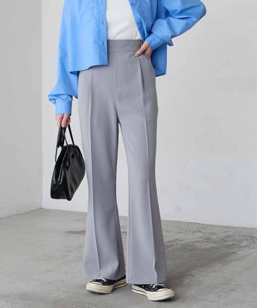 BONLECILL(ボンルシール)の「【マシンウォッシャブル/ストレッチ/イージーケア/防シワ】キレイージードレープセミフレアスラックスパンツ(スラックス・レディース・ブラック/ブラウン/アイボリー/ネイビー/ベージュ/チャコールグレー/グレー・S/L/M)」の21枚目の写真