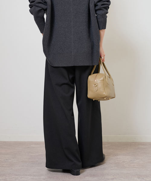 JOURNAL STANDARD relume(ジャーナルスタンダード レリューム)の「《追加2》ウォッシャブルサージストレッチタックワイドパンツ(スラックス・レディース・ブラウン系その他/チャコールグレー/ブラック・36/38)」の8枚目の写真