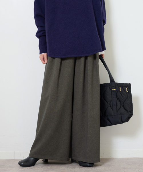 JOURNAL STANDARD relume(ジャーナルスタンダード レリューム)の「《追加2》ウォッシャブルサージストレッチタックワイドパンツ(スラックス・レディース・ブラウン系その他/チャコールグレー/ブラック・36/38)」の19枚目の写真