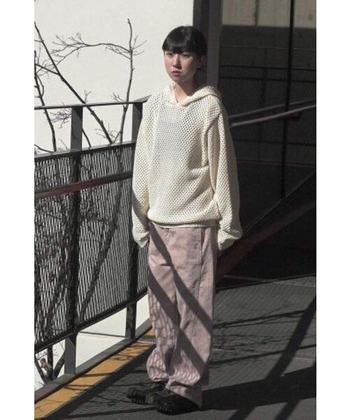 BESLOW（ビースロー）の「PUNCHING NET HOODED KNIT IVORY（ニット/セーター・メンズ・その他・SMALL/MEDIUM）」の2枚目の写真