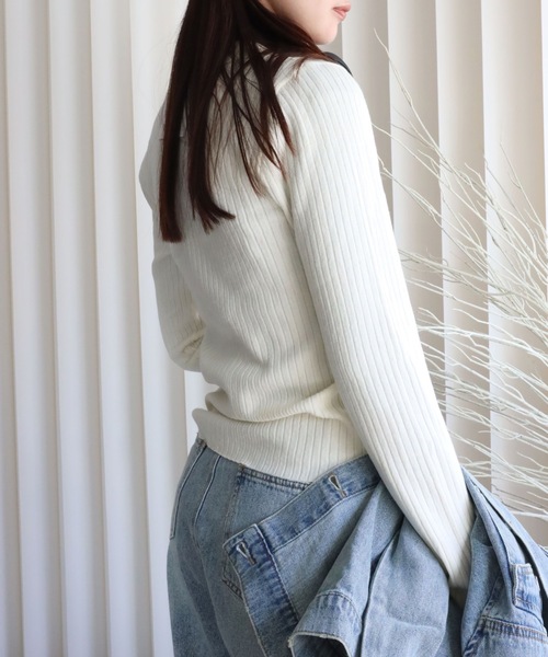 YENNA（イェンナ）の「襟付きニットカーディガン（ニット/セーター・レディース・アイボリー/ネイビー/ブラック・FREE）」の8枚目の写真