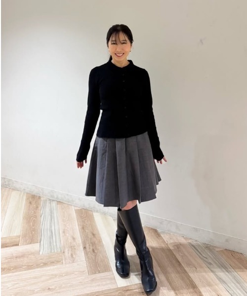 YENNA(イェンナ)の「襟付きニットカーディガン/ ポロニットカーディガン(ニット/セーター・レディース・アイボリー/ネイビー/ブラック・FREE)」の10枚目の写真