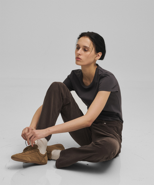 ANOTHER OFFICE WOMEN(アナザー オフィス ウーマン)の「w. Stretch Slimfit Tee (Charcoal)(Tシャツ/カットソー・レディース・その他・FREE)」の2枚目の写真