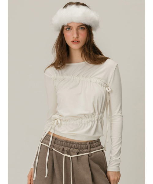 MOIFAIRE(モイフェア)の「SHIRRING BOAT NECK T-SHIRT / IVORY(Tシャツ/カットソー・レディース・アイボリー・ONE SIZE)」の1枚目の写真