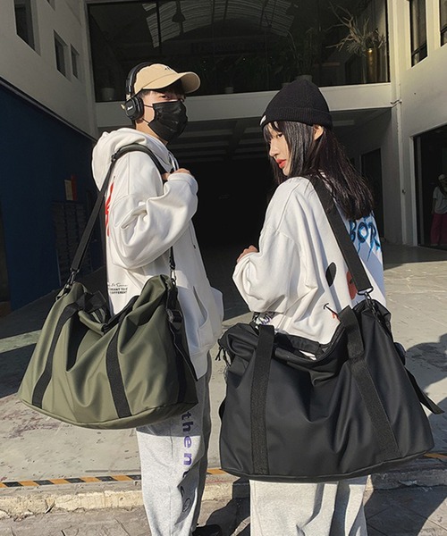 WESTBOY(ウエストボーイ)の「ユニセックス シンプル 大容量 マット ショルダー 旅行ボストンバッグ WO25W12BG06(ボストンバッグ・メンズ・グレー/ブラック/グリーン・FREE)」の19枚目の写真