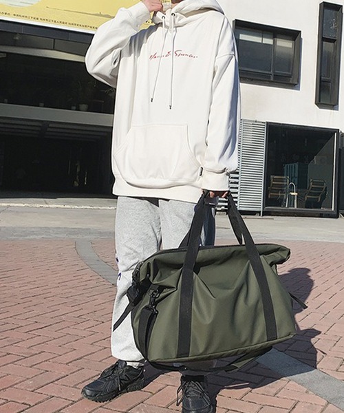 WESTBOY(ウエストボーイ)の「ユニセックス シンプル 大容量 マット ショルダー 旅行ボストンバッグ WO25W12BG06(ボストンバッグ・メンズ・グレー/ブラック/グリーン・FREE)」の13枚目の写真