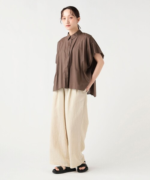 BEAMS HEART(ビームスハート)の「【洗濯可・極上の肌触り】ビッグ シルエット シャツ(シャツ/ブラウス・レディース・ブラウン/オフホワイト/ネイビー/ブルー系その他・FREE)」の10枚目の写真