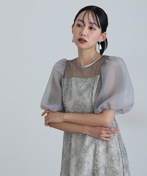 atlo(アトロ)の「ロング&袖あり フォーマル ニュアンスフラワーバルーンスリーブ シアーAライン セレモニー 結婚式 二次会 パーティー ドレス オケージョンドレス お呼ばれ 同窓会 成人式 (ドレス・レディース・モカ/グリーン/ブラック・M)」の3枚目の写真