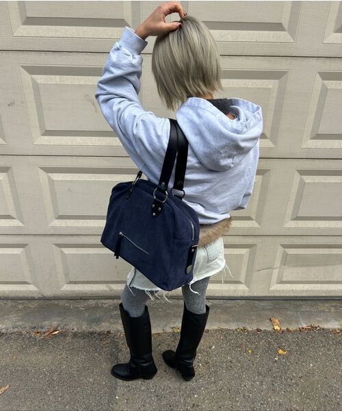 SAND MUSEUM（サンドミュージアム）の「MAGAZINE BAG [Suede Navy]（ショルダーバッグ・レディース・その他・FREE）」の6枚目の写真