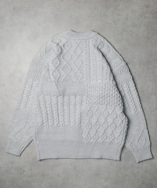 ATELANE(アテレーン)の「★ATELANE★ポリエアリーニットクレイジーケーブルクルーネック(ニット/セーター・メンズ・ベージュ/グレー・LARGE/MEDIUM)」の3枚目の写真