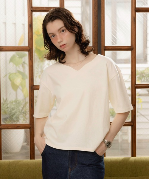 Key neck T-shirt - キーネックTシャツ -（Tシャツ/カットソー