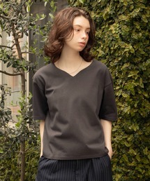 Zooodle（ズードル）の「Key neck T-shirt - キーネックTシャツ -（Tシャツ/カットソー）」