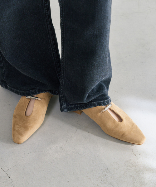 LE TALON(ルタロン)の「《追加》フロントメタルバブーシュ(その他シューズ・レディース・アイボリー/ブラック系その他/ベージュ・22.5cm/22cm/21.5/25.5cm/25cm/24.5cm/24cm/23.5cm/23cm/26cm)」の20枚目の写真