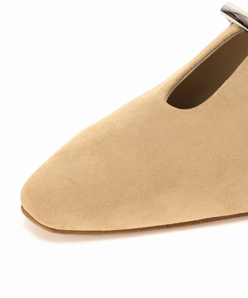 LE TALON(ルタロン)の「《追加》フロントメタルバブーシュ(その他シューズ・レディース・アイボリー/ブラック系その他/ベージュ・22.5cm/22cm/21.5/25.5cm/25cm/24.5cm/24cm/23.5cm/23cm/26cm)」の7枚目の写真