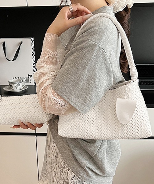 ReRe(リリ)の「ミニバッグ付き×編み込みバッグ(トートバッグ・レディース・ダークブラウン/オフホワイト/ブラック・FREE)」の4枚目の写真
