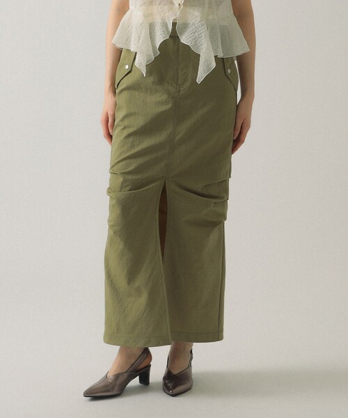 Ray BEAMS(レイビームス)の「ダブル ウエスト タック スカート(スカート・レディース・オリーブ/ブラック・1/0)」の1枚目の写真