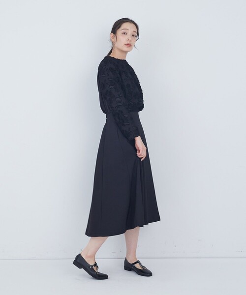 ADIEU TRISTESSE(アデュートリステス)の「タックフレアースカート(スカート・レディース・ブラック/ネイビー・38)」の5枚目の写真
