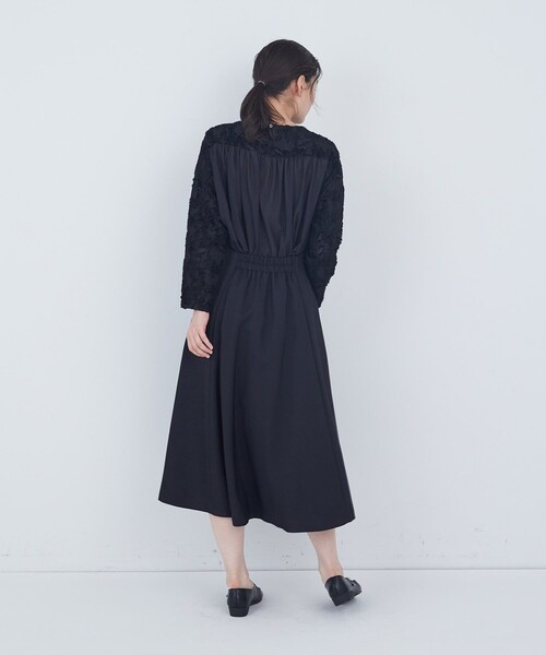 ADIEU TRISTESSE(アデュートリステス)の「タックフレアースカート(スカート・レディース・ブラック/ネイビー・38)」の6枚目の写真